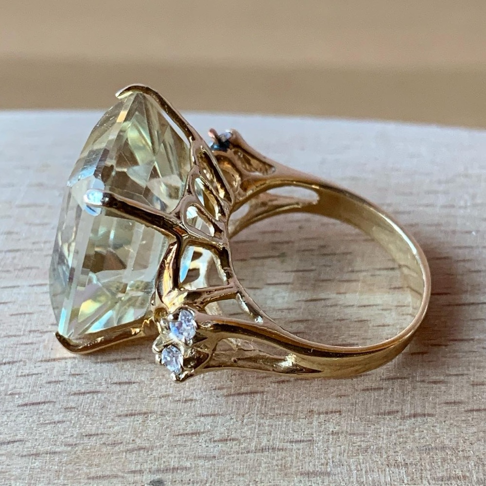 VINTAGE 14K YELLOW GLD HUGE EMERALD STEP CUT LEMON CITRINE QUARTZ RING STATEMENT - Picture 2 of 16